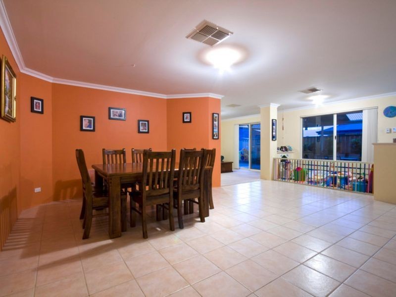 15 Tranby Way, Bertram WA 6167