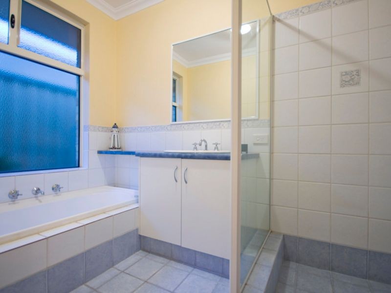 15 Tranby Way, Bertram WA 6167