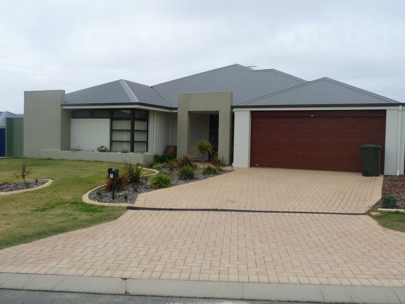 1 Eton Place, Parmelia WA 6167