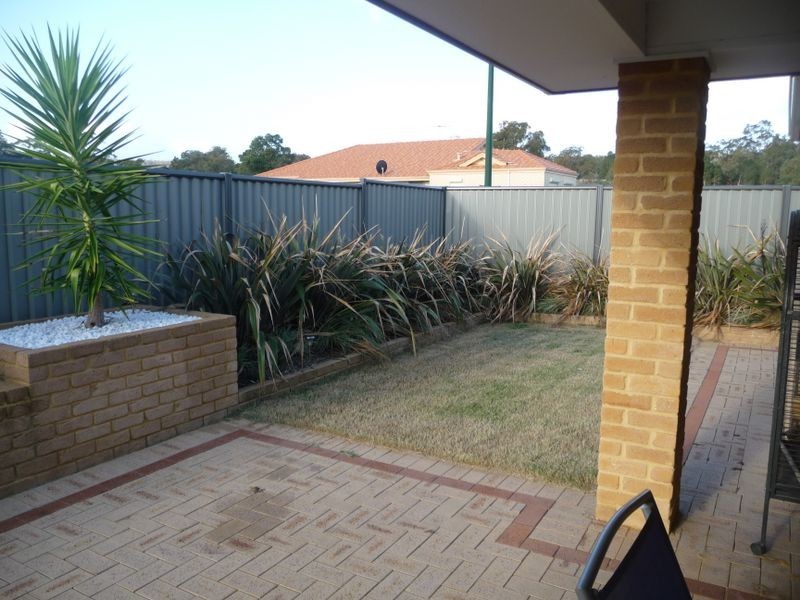 13 Limpet Way, Darling Downs WA 6122