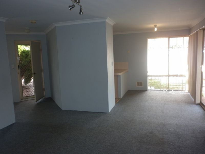 7/7 Greenlea Crescent, Warnbro WA 6169