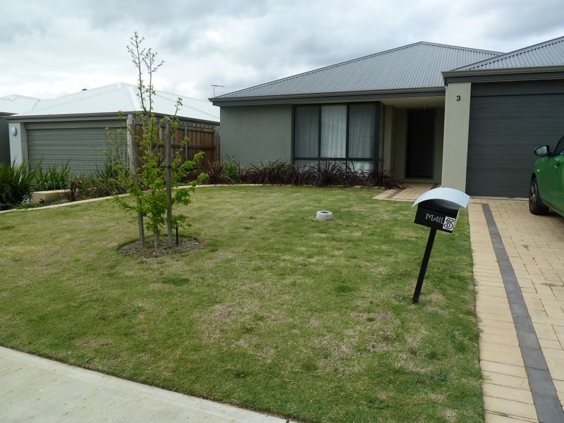 3 Garnet Way, Wellard WA 6170