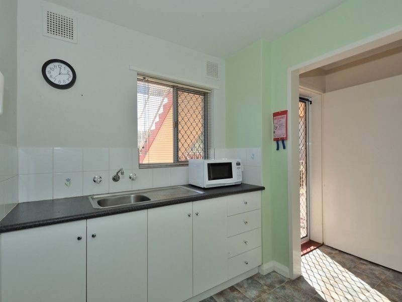 8/13 Reilly Street, Orelia WA 6167