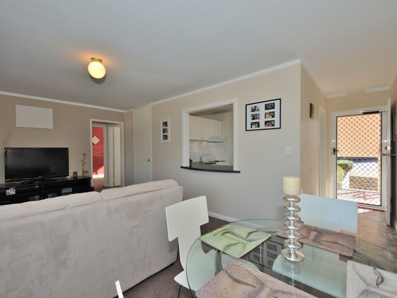 8/13 Reilly Street, Orelia WA 6167