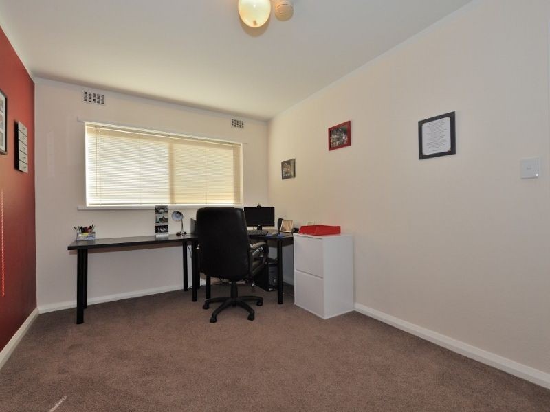 8/13 Reilly Street, Orelia WA 6167