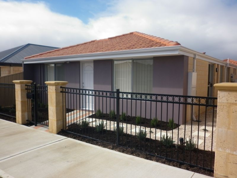 5 Datchet Turn, Bertram WA 6167