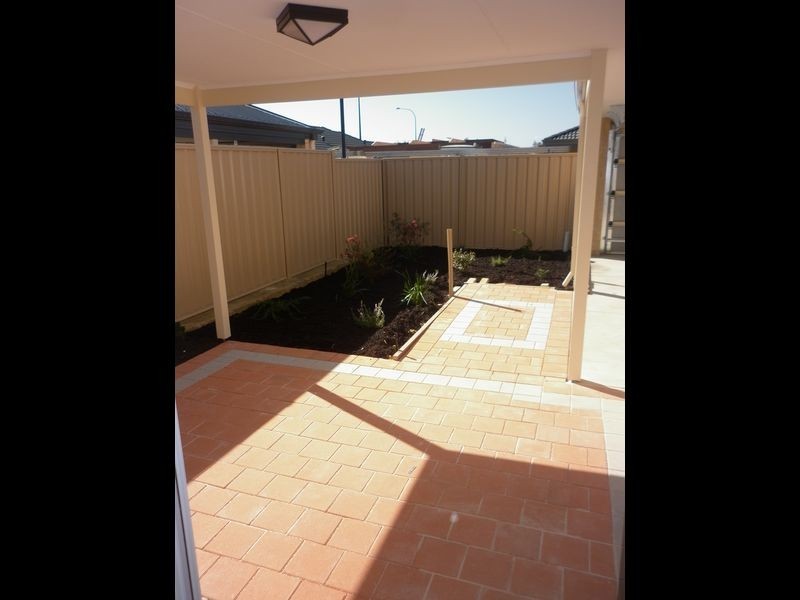 5 Datchet Turn, Bertram WA 6167
