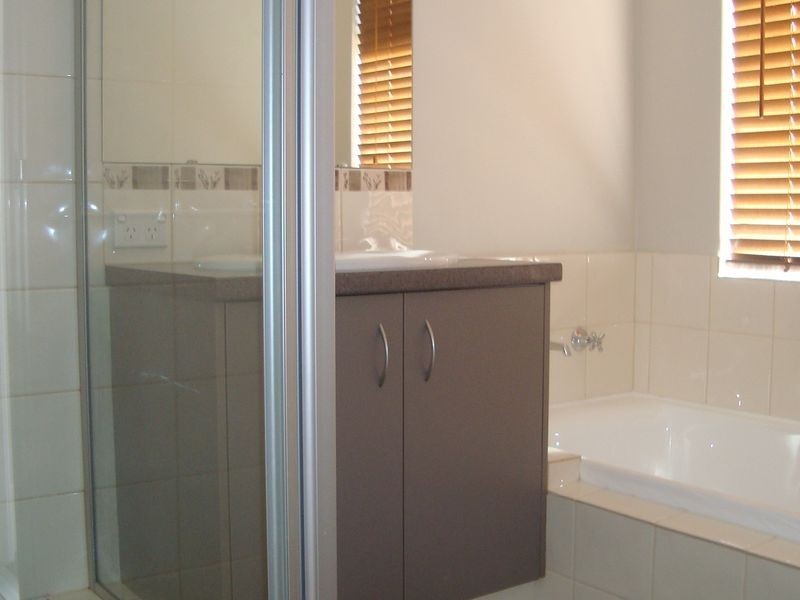 109 Runnymede Gate, Wellard WA 6170