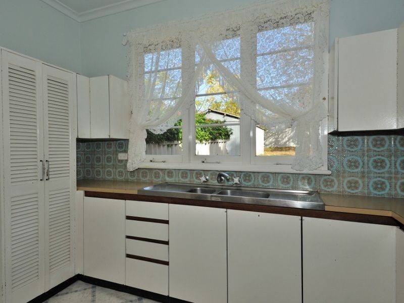 14 Kirkus Road, Medina WA 6167