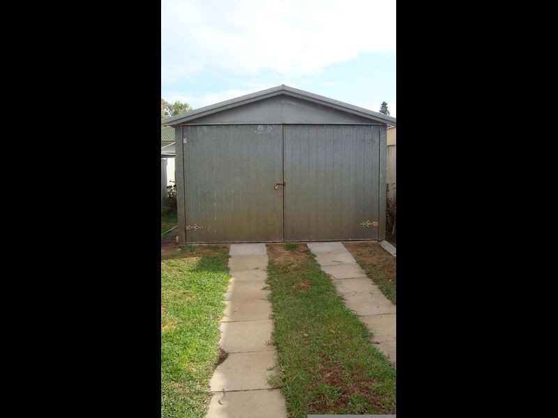 99 Read Street, Rockingham WA 6168