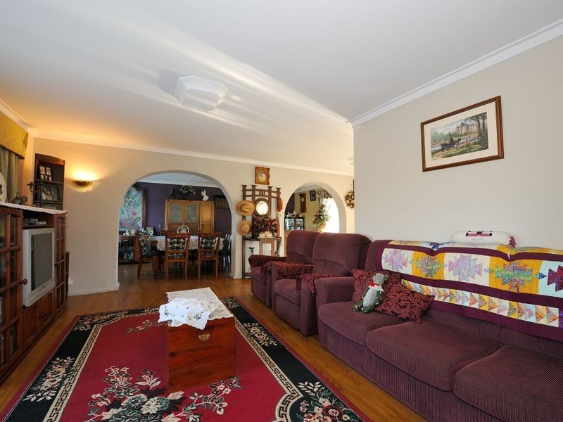 63 Hennessy Avenue, Orelia WA 6167