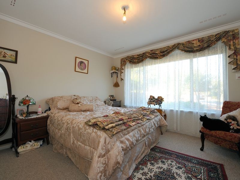 63 Hennessy Avenue, Orelia WA 6167