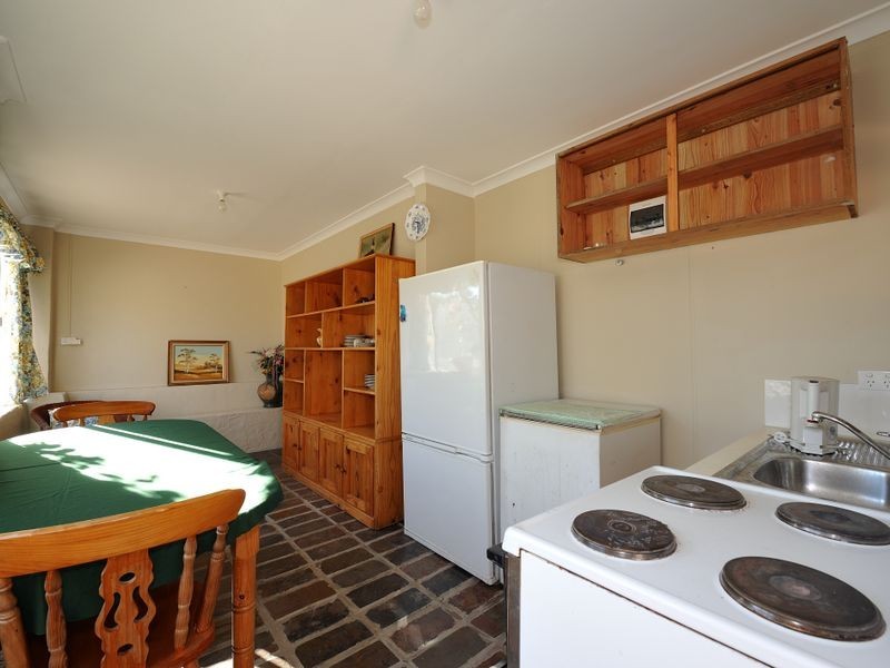 63 Hennessy Avenue, Orelia WA 6167