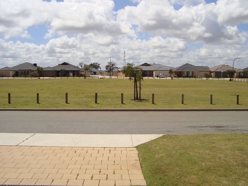 5 Everglades Link, Bertram WA 6167