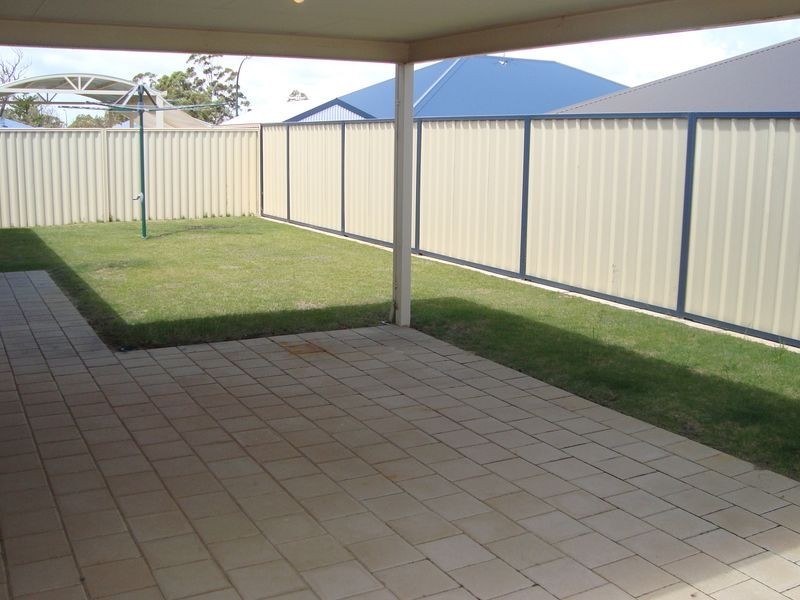 5 Everglades Link, Bertram WA 6167