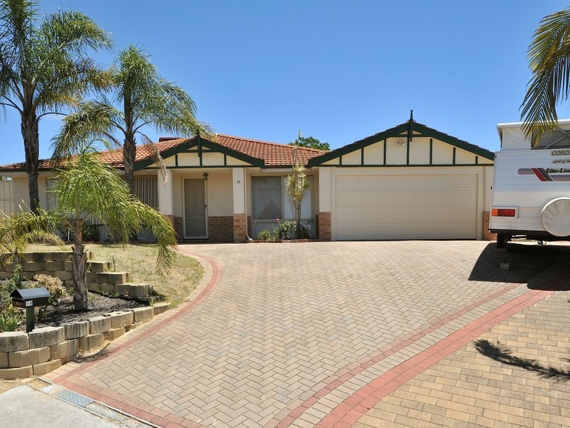 14 Hargrave Place, Parmelia WA 6167