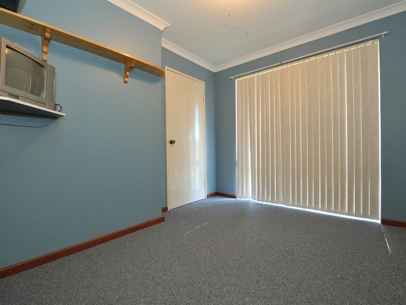 14 Hargrave Place, Parmelia WA 6167