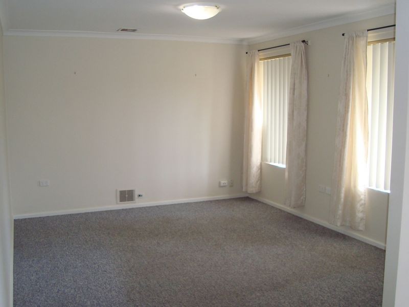 46 Tunnicliffe Street, Parmelia WA 6167