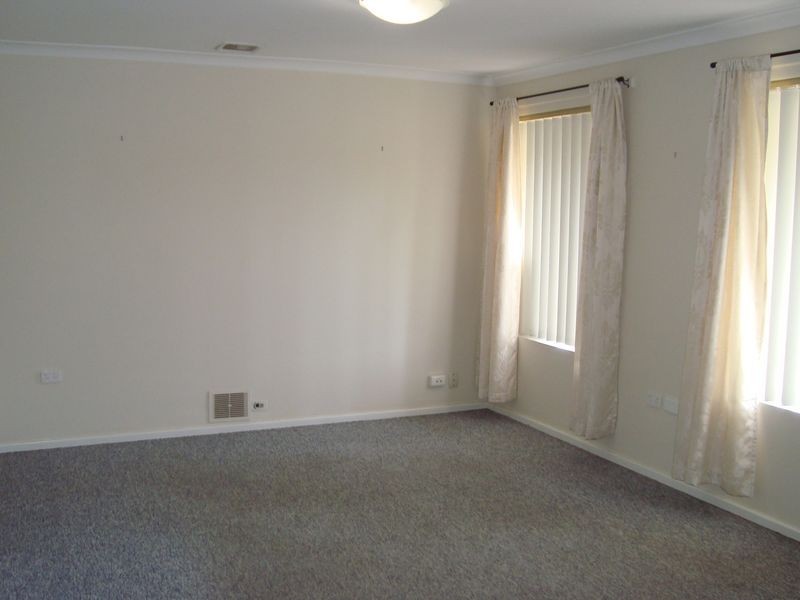 46 Tunnicliffe Street, Parmelia WA 6167