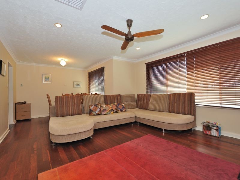 16 Harrison Way, Calista WA 6167