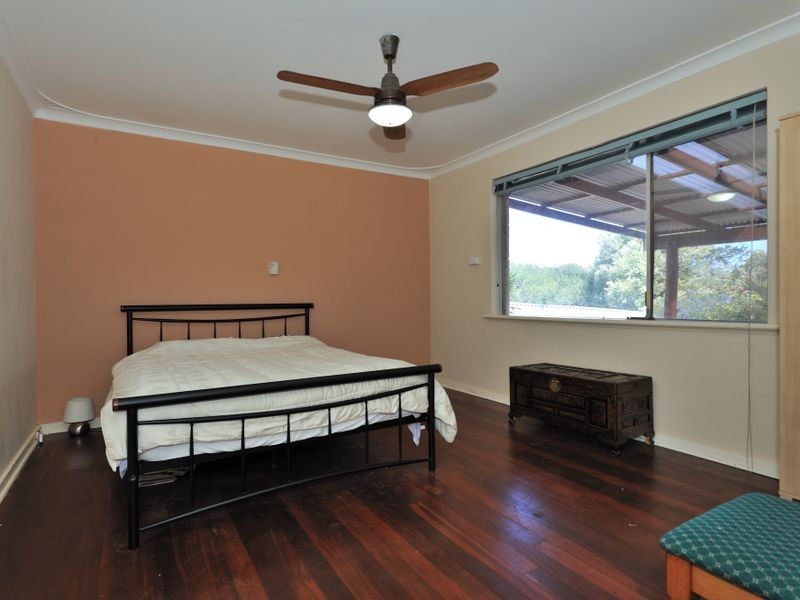 16 Harrison Way, Calista WA 6167