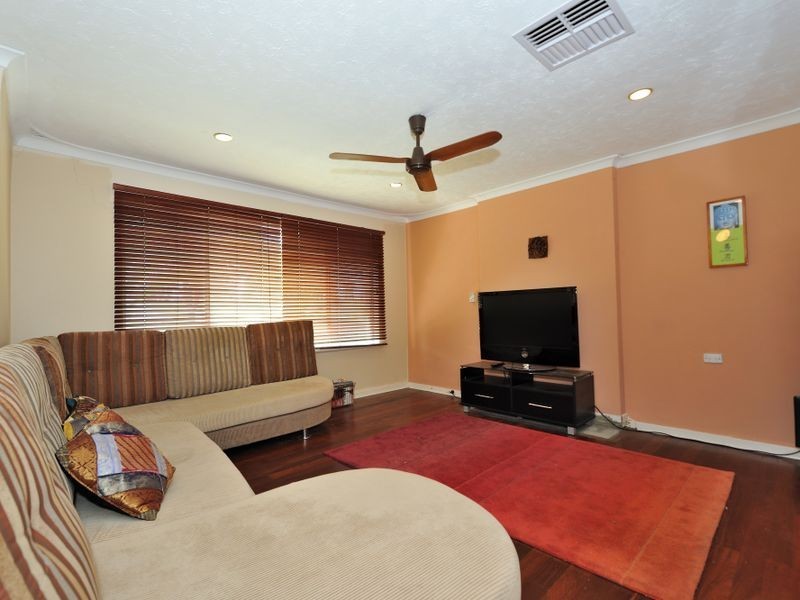 16 Harrison Way, Calista WA 6167