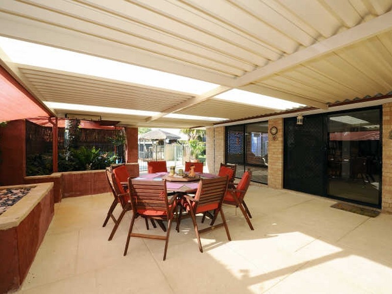 54 Nottingham Parkway, Orelia WA 6167