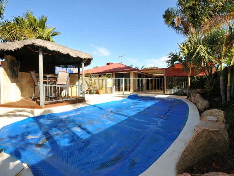 54 Nottingham Parkway, Orelia WA 6167