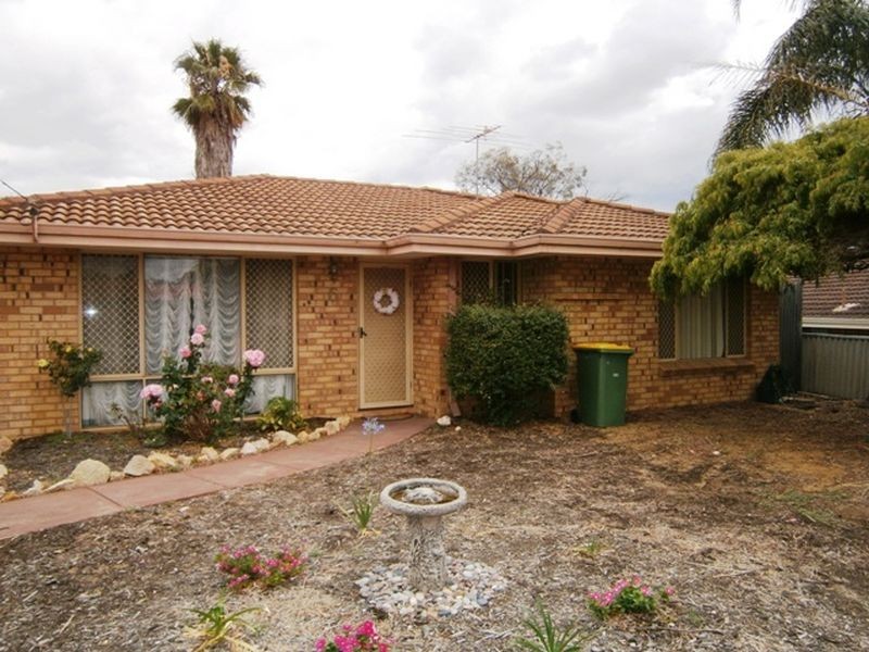 6 Darkins Retreat, Parmelia WA 6167