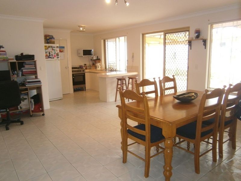 6 Darkins Retreat, Parmelia WA 6167