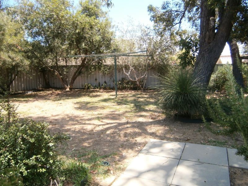 5 Bournan Heights, Parmelia WA 6167