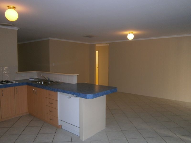 12 Chipperton Avenue, Bertram WA 6167