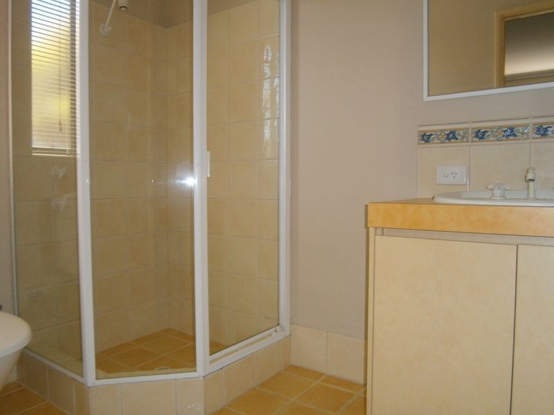 12 Chipperton Avenue, Bertram WA 6167