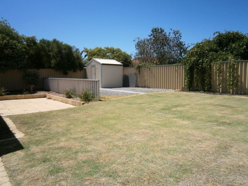 12 Chipperton Avenue, Bertram WA 6167