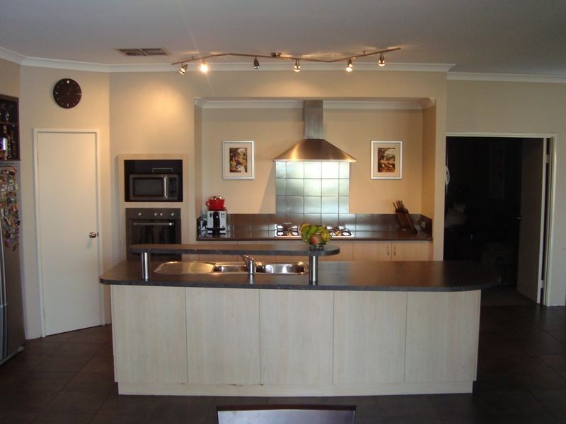 11 Ameer Crescent, Bertram WA 6167