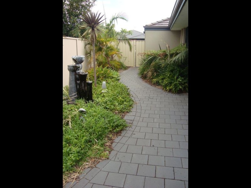 11 Ameer Crescent, Bertram WA 6167