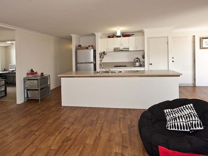 216 Runnymede Gate, Leda WA 6170