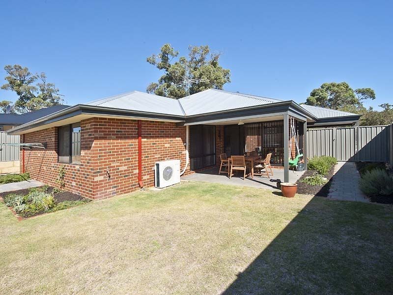216 Runnymede Gate, Leda WA 6170