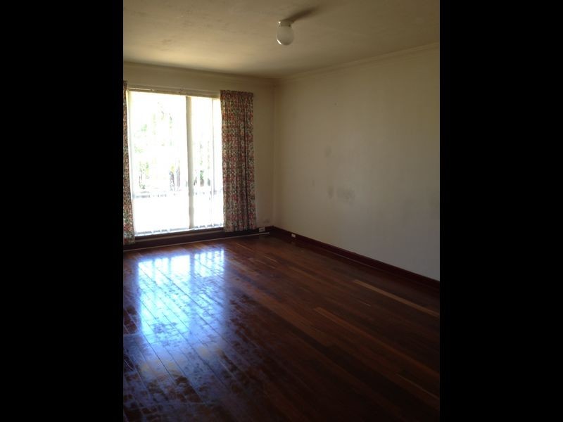 35B Christmas Avenue, Orelia WA 6167