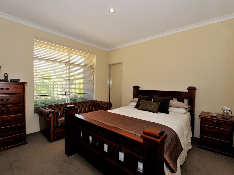 59 Henley Boulevard, Wellard WA 6170