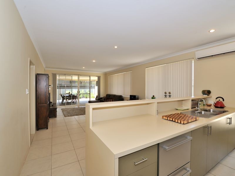 59 Henley Boulevard, Wellard WA 6170