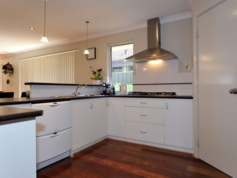 44 Abingdon Crescent, Wellard WA 6170