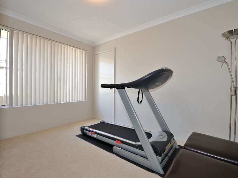 44 Abingdon Crescent, Wellard WA 6170