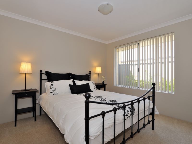 44 Abingdon Crescent, Wellard WA 6170