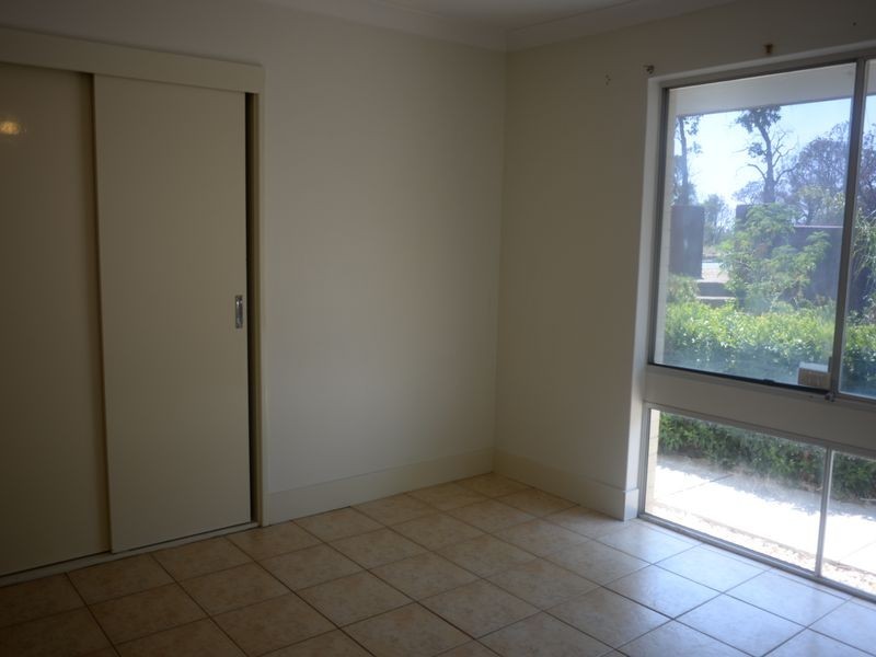 67 Sicklemore Avenue, Parmelia WA 6167
