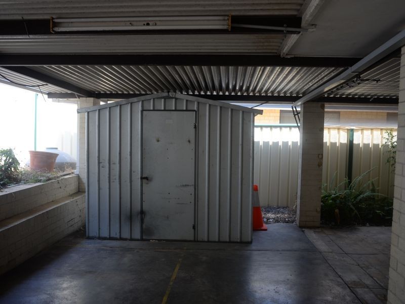 67 Sicklemore Avenue, Parmelia WA 6167