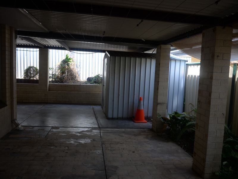 67 Sicklemore Avenue, Parmelia WA 6167
