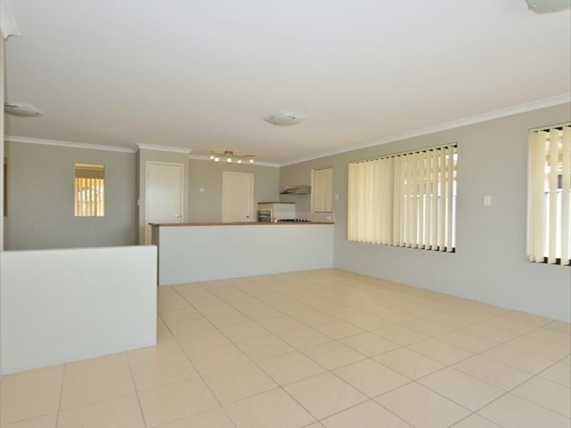 53 Toledo Circuit, Port Kennedy WA 6172