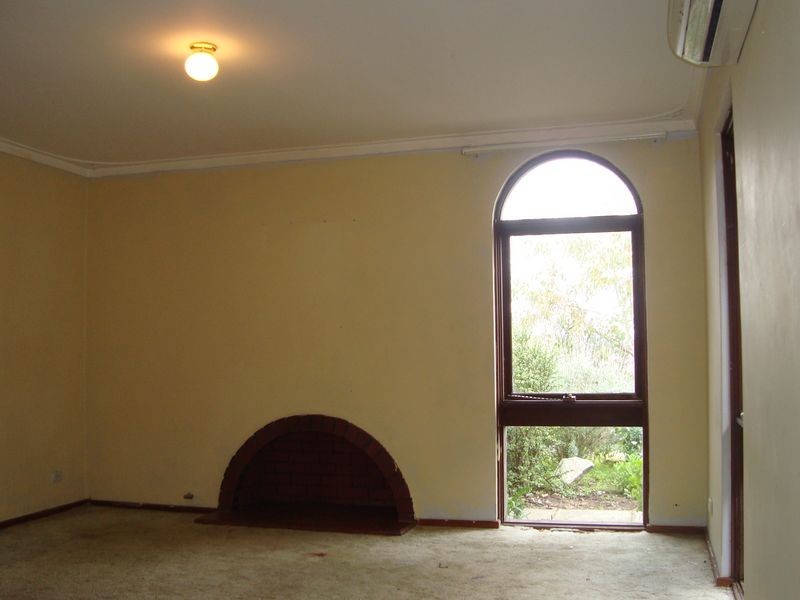 19 Sicklemore Road, Parmelia WA 6167