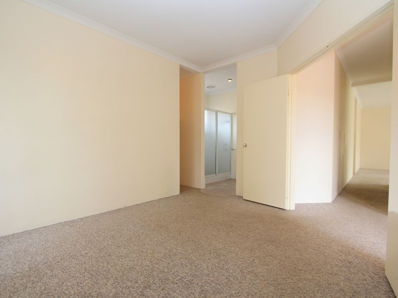 12 Ameer Crescent, Bertram WA 6167